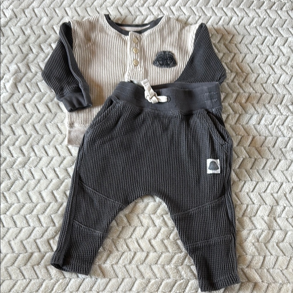 Baby Gap Star Wars Outfit